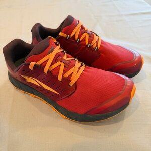 Altra Superior 5 Women’s Size 8.5 Red Orange Running Trail Shoes Sneakers